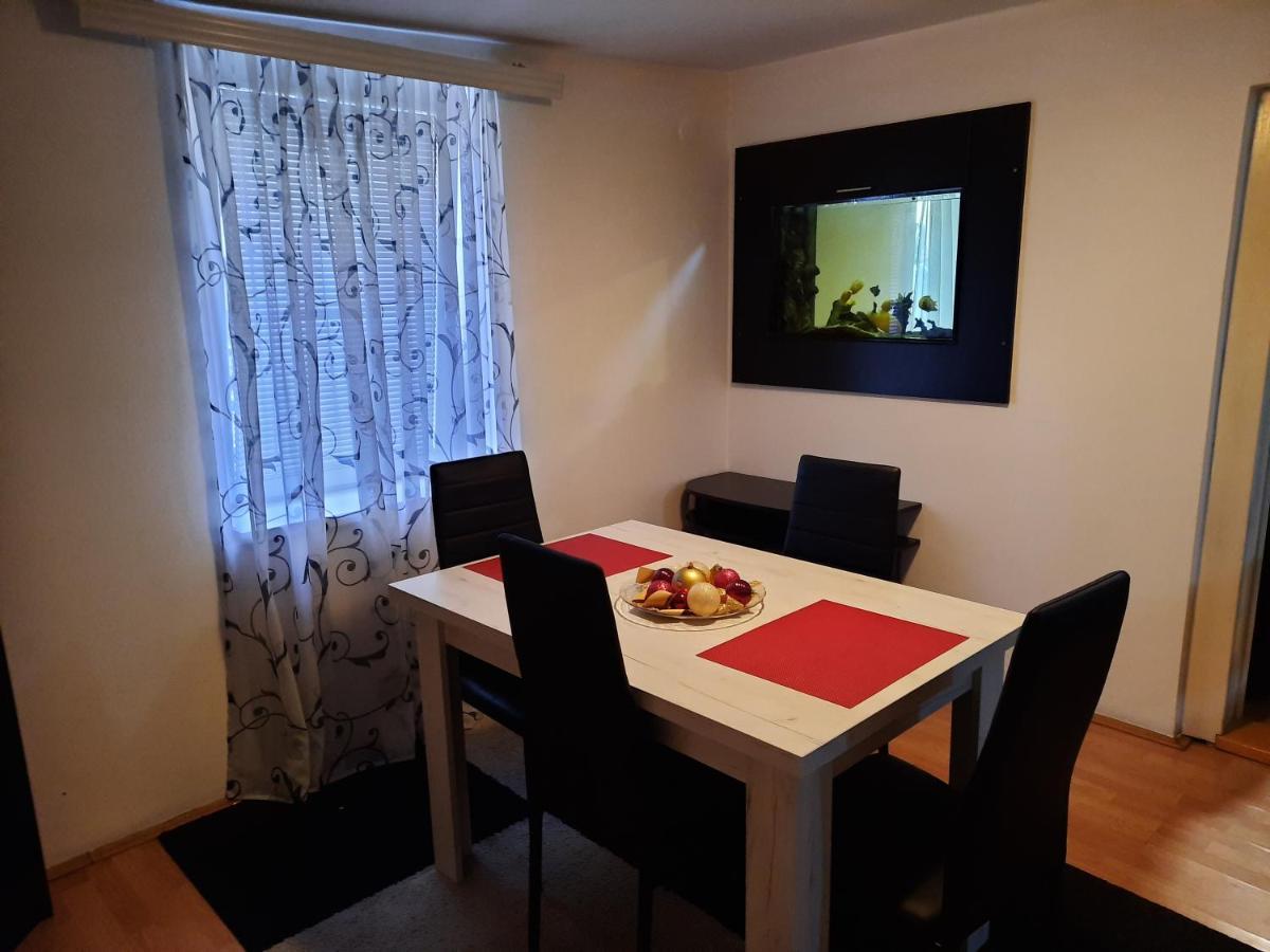 Downtown Apartamento Smederevo Exterior foto